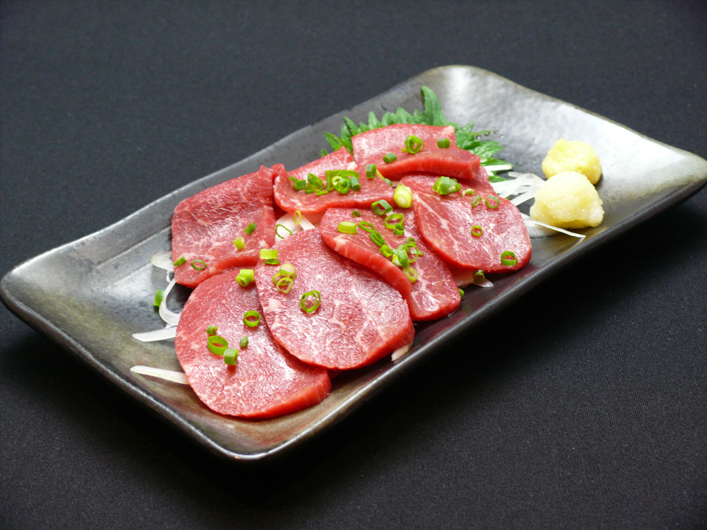 구마모토 직송.      녹는 육질과 입안 가득 퍼지는 지방의 단맛을 만끽하세요.