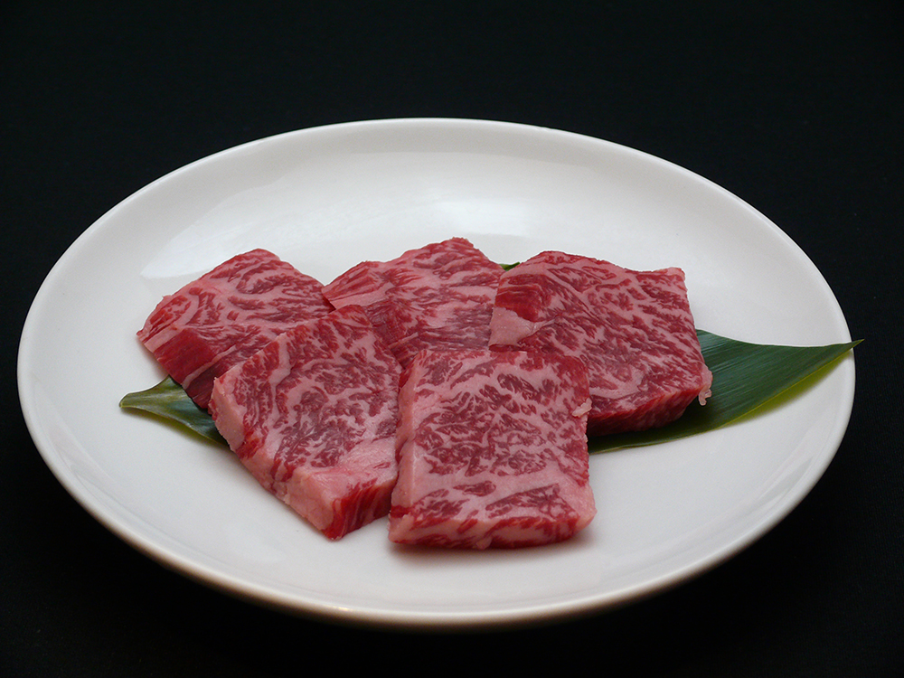和牛のロース部位から切り出した上質なお肉です。牛本来の旨味をご堪能下さい。